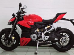 Comprar DUCATI Streetfight V2