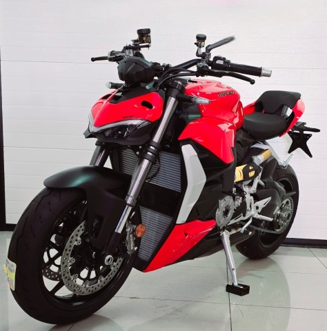 Venda DUCATI Streetfight V2