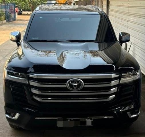 Venda TOYOTA LAND CRUISER VX TWIN TURBO FULL