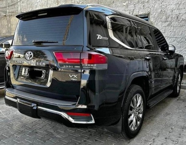 Venda TOYOTA LAND CRUISER VX TWIN TURBO FULL