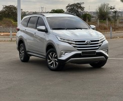 A venda TOYOTA RUSH LIMPO