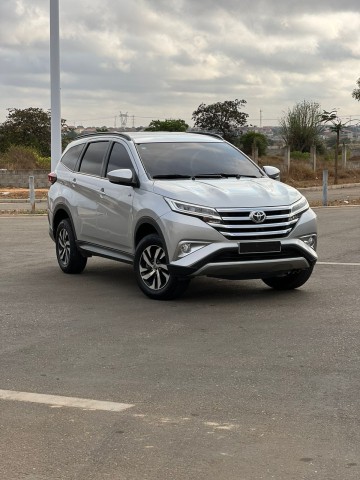 Venda TOYOTA RUSH LIMPO