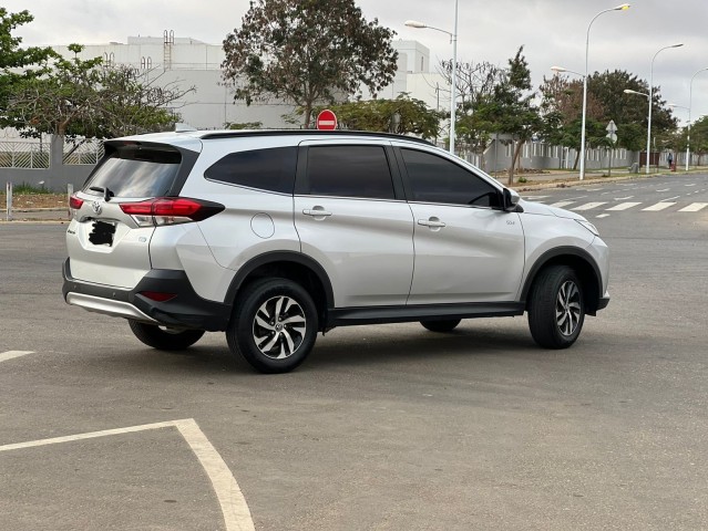 Venda TOYOTA RUSH LIMPO