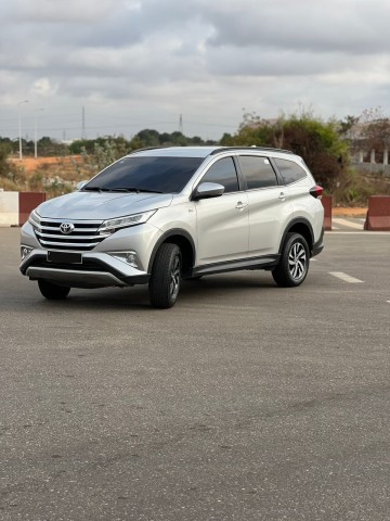 Venda TOYOTA RUSH LIMPO