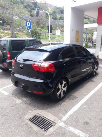 Venda Kia Rio limpo desportivo