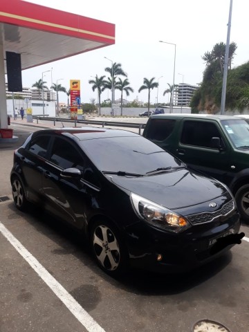 Venda Kia Rio limpo desportivo