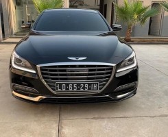 A venda HYUNDAI GENESIS G80