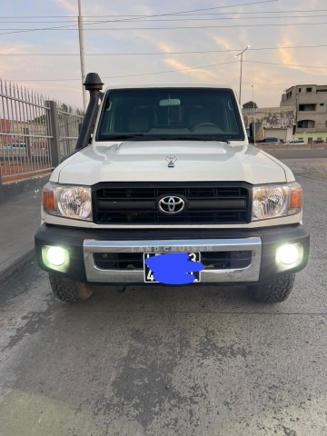 Venda TOYOTA LAND CRUISER HZ