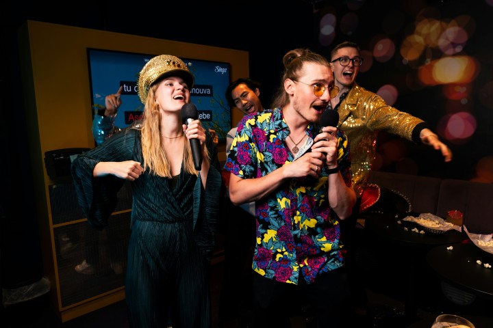 Venda Noites de karaokes