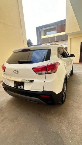 Venda HYUNDAI CRETA LIMPO