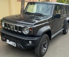 A venda SUZUKI JIMMY ALL GRIP