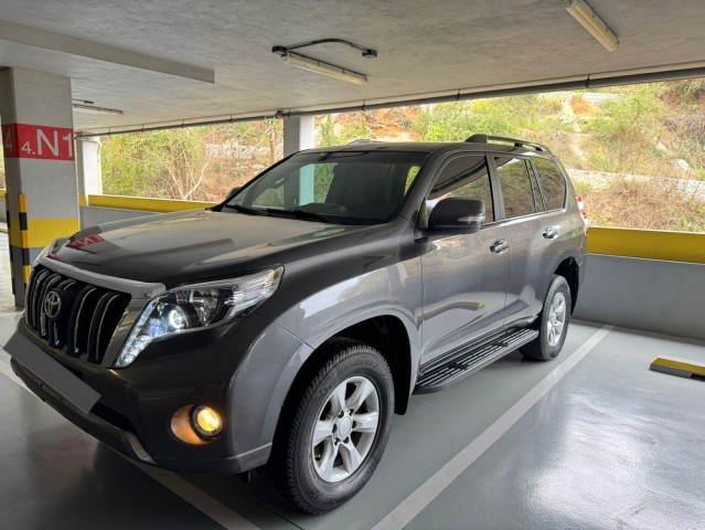 Venda Toyota Prado TXL diesel no Alvalade