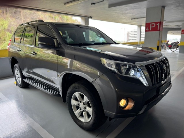 Venda Toyota Prado TXL diesel no Alvalade