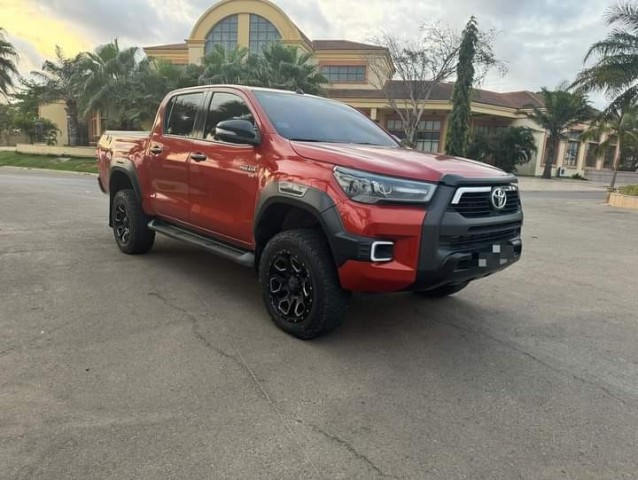 Venda TOYOTA HILUX| ADVENTURE (V6)