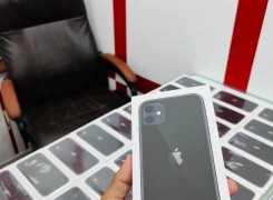 Anúncio IPhone 11 de 128GB Potência e Elegância nas Suas Mãos! Preço Imperdíve...