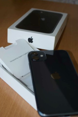 Venda IPhone 11 de 128GB Potência e Elegância nas Suas Mãos! Preço Imperdível em Angola!