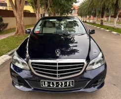 A venda Vende-se Mercedes Benz