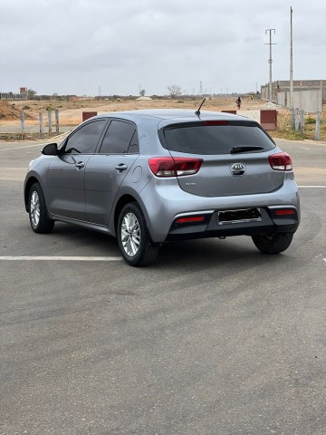 Venda KIA RIO LIMPO