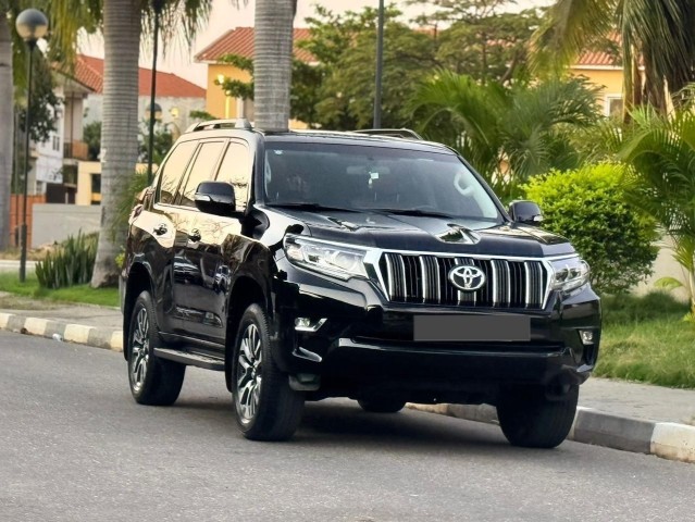 Venda Toyota Land Cruiser Prado TXL