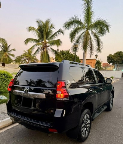 Venda Toyota Land Cruiser Prado TXL