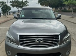 Anúncio INFINITI QX56