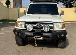 Anúncio TOYOTA LAND CRUISER CHEFE MÁQUINA EXECUTIVO