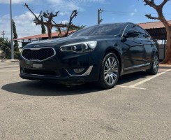 A venda KIA CADENZA