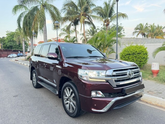 Venda Toyota Land Cruiser VX.R