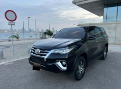 Anúncio TOYOTA FORTUNER