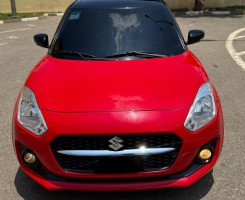 A venda SUZUK SWIFT LIMPO SEMI NOVO