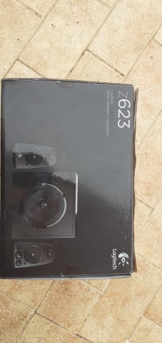 Venda Colunas para casa /estudio LogitechZ623