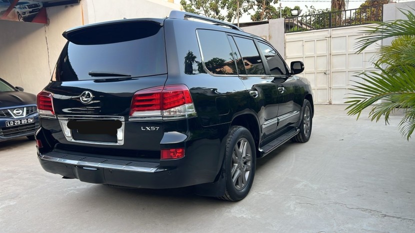 Venda LEXUS 570 LX LIMPO