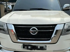 Comprar Nissan Patrol V8 ( Dono quer Viajar)