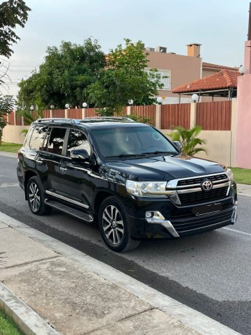 Venda TOYOTA LAND CRUISER (GXR)