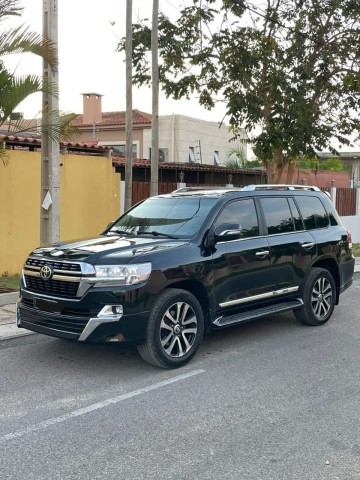 Venda TOYOTA LAND CRUISER (GXR)