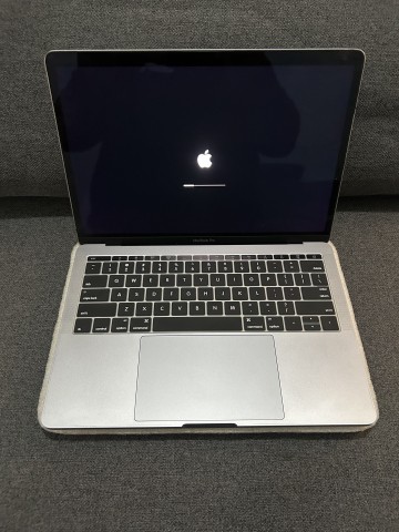 Venda MacBook Pro 13 2017 Intel Core i5 8GB RAM 512GB SSD MacOS Ventura