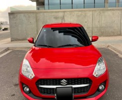 A venda SUZUKI SWIFT LIMPO SEMI NOVO