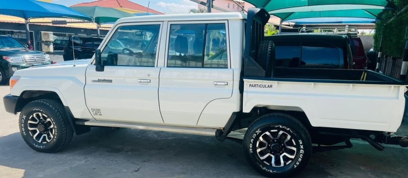 Venda TOYOTA LAND CRUISER (HZ) | DUPLA CABINE