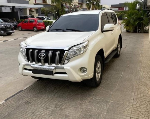 Venda TOYOTA LAND CRUISER | PRADO TXL