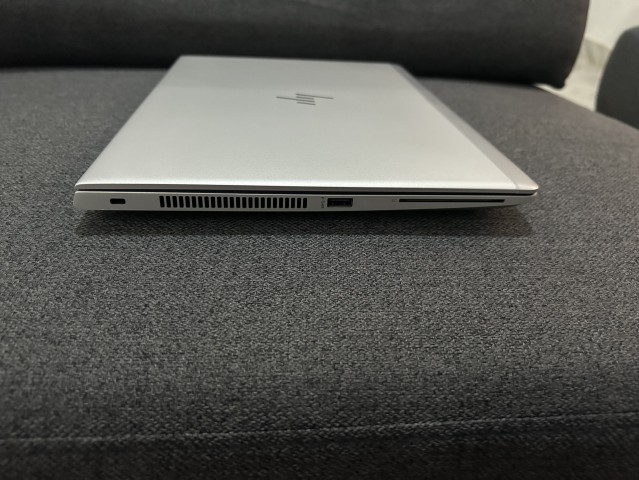 Venda Portátil HP Elitebook 450 G5 Intel Core i7 8GB RAM 256GB SSD Windows 11 Pro