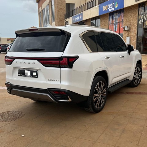 Venda LEXUS LX600