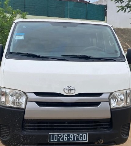 Venda TOYOTA HIACE