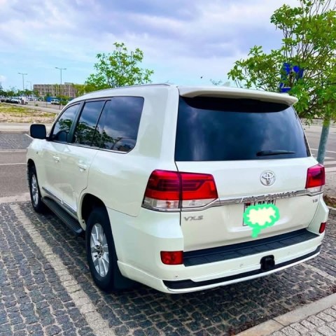 Venda TOYOTA LAND CRUISER | VX.S