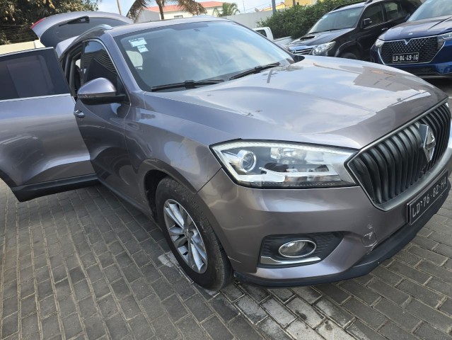 Venda BORGWARD BX7