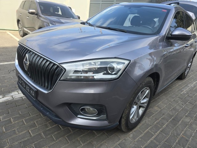 Venda BORGWARD BX7