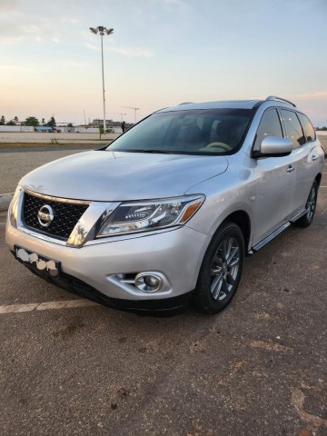 Venda NISSAN PATHFINDER