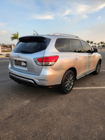 Venda NISSAN PATHFINDER