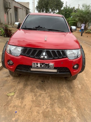 Venda Mitsubishi L200