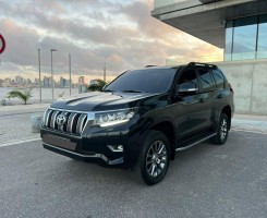 A venda TOYOTA LAND CRUISER VX 2019