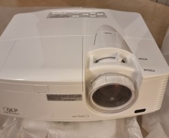 Comprar Projector mitsubishi FD730 HD